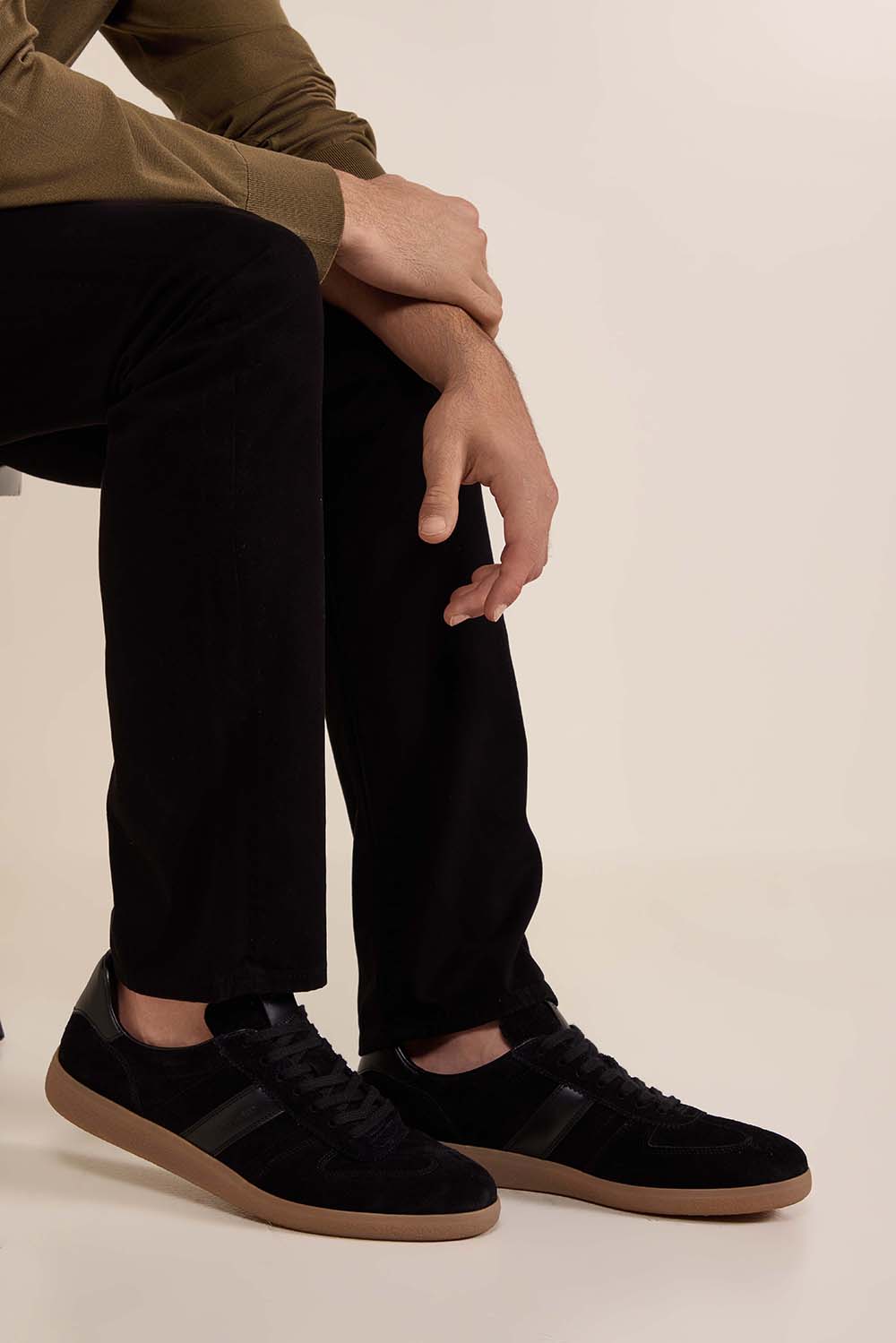 נעלי סניקרס